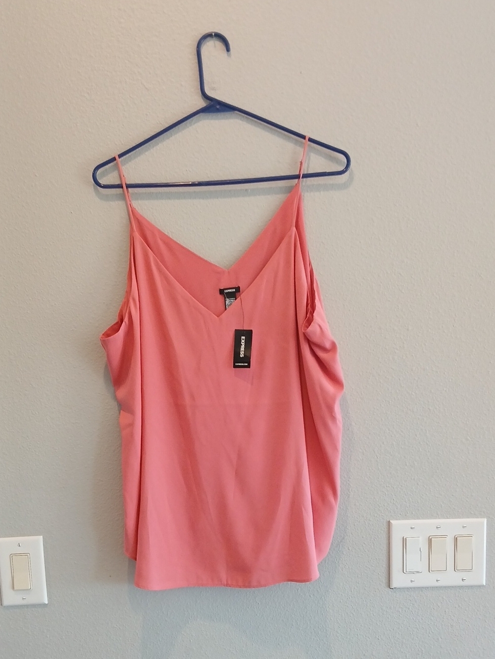 Nwt Express Coral Pink V-Neck Spaghetti Strap Camisole Xl